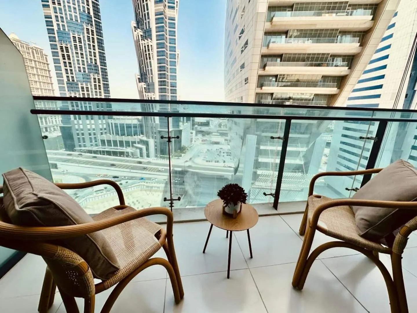 Stylish 1Br Merano Tower Pool Parking Dubai 0*,  United Arab Emirates