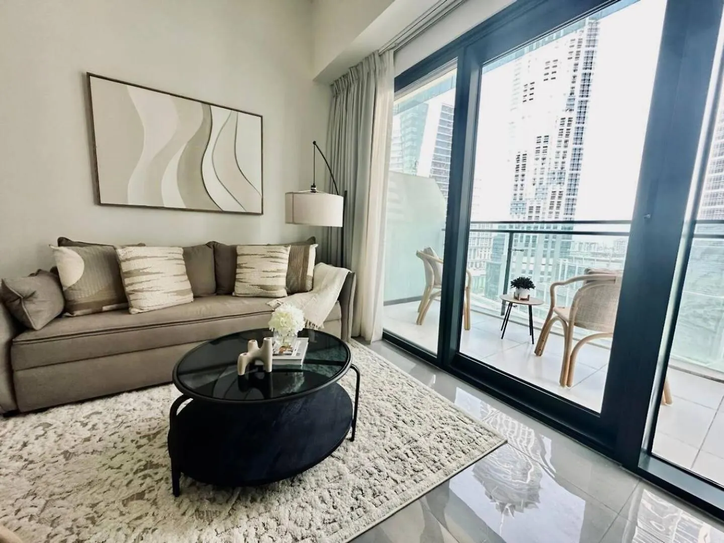 Stylish 1Br Merano Tower Pool Parking Dubai 0*,  United Arab Emirates