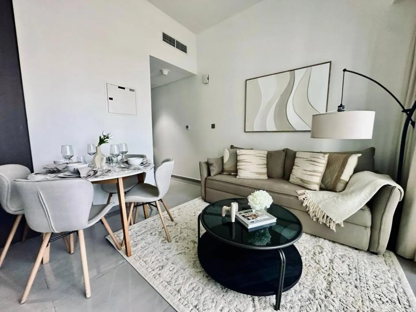 Apartament Stylish 1Br Merano Tower Pool Parking Dubaj Zjednoczone Emiraty Arabskie